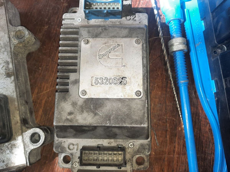 Cummins 239Kvt - كتلة التحكم: صور 2 Cummins 239Kvt - كتلة التحكم: صور 2