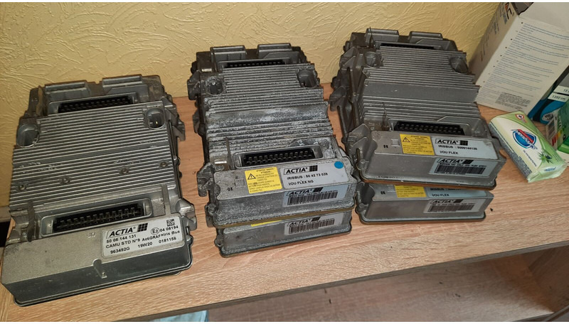 Iveco ACTIA - كتلة التحكم: صور 4 Iveco ACTIA - كتلة التحكم: صور 4