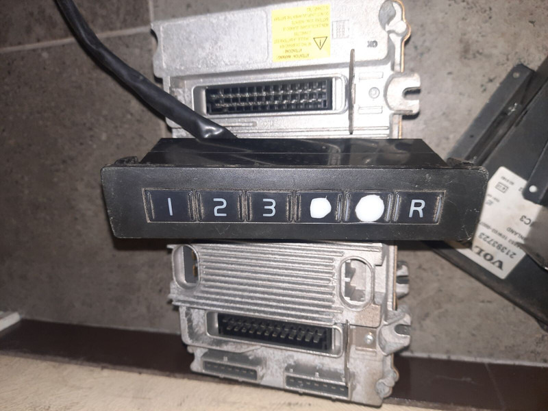 Iveco ACTIA - كتلة التحكم: صور 3 Iveco ACTIA - كتلة التحكم: صور 3