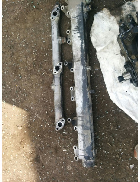 MAN / Турбина 53271013060c головка - المحرك و قطع الغيار: صور 4 MAN / Турбина 53271013060c головка - المحرك و قطع الغيار: صور 4