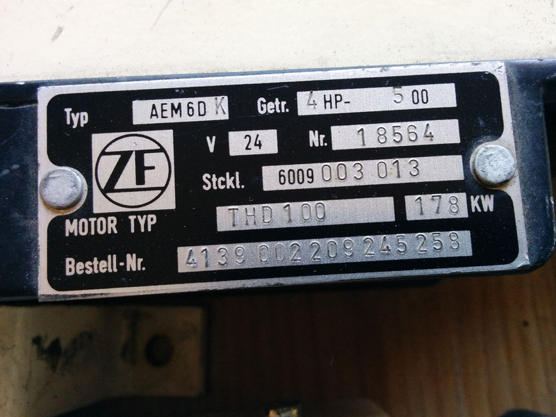 Mercedes-Benz ZF AEM-6DK - كتلة التحكم: صور 3 Mercedes-Benz ZF AEM-6DK - كتلة التحكم: صور 3