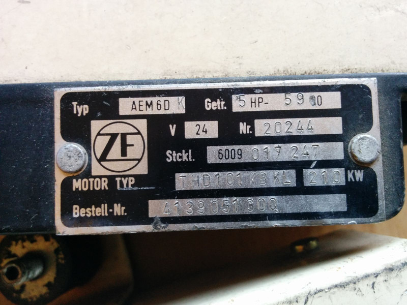 Mercedes-Benz ZF AEM-6DK - كتلة التحكم: صور 2 Mercedes-Benz ZF AEM-6DK - كتلة التحكم: صور 2