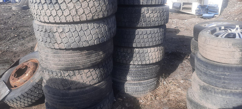 Michelin 295*80R22.5 255*70 \ 275*70* 265\70R19.5 - الإطارات - شاحنة: صور 5 Michelin 295*80R22.5 255*70 \ 275*70* 265\70R19.5 - الإطارات - شاحنة: صور 5