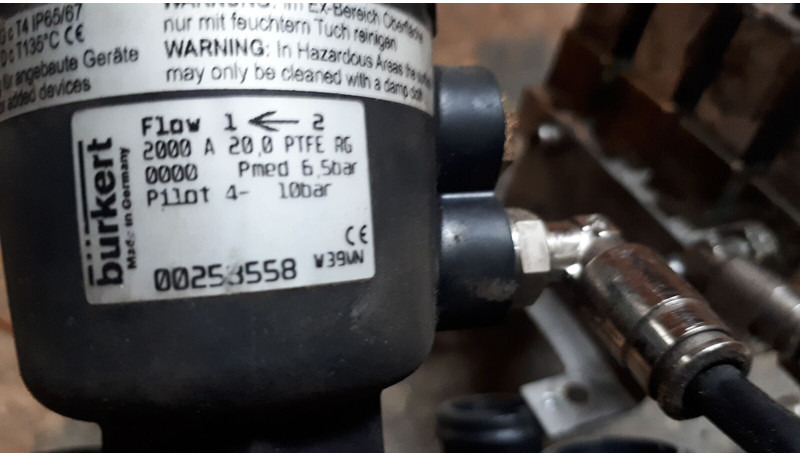 Scania B12 - الكابلات / الأسلاك: صور 5 Scania B12 - الكابلات / الأسلاك: صور 5