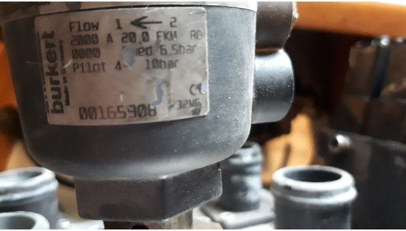 Scania B12 - الكابلات / الأسلاك: صور 1 Scania B12 - الكابلات / الأسلاك: صور 1