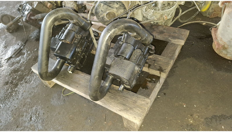 Scania MNR 0511.725023\7685955 - ضخ النفط: صور 4 Scania MNR 0511.725023\7685955 - ضخ النفط: صور 4