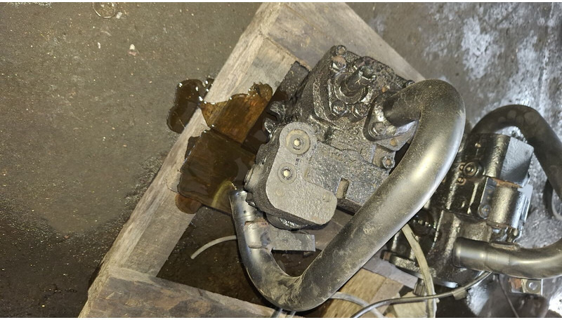 Scania MNR 0511.725023\7685955 - ضخ النفط: صور 3 Scania MNR 0511.725023\7685955 - ضخ النفط: صور 3