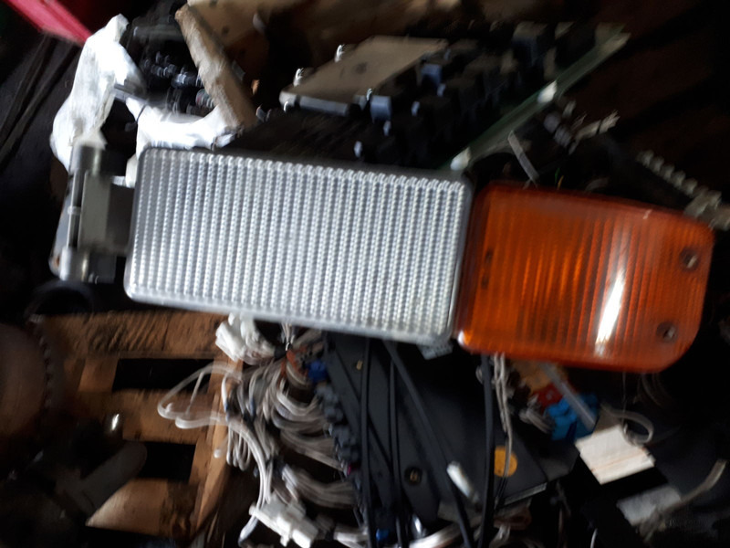 كشافات Scania Омни Линк: صور 17