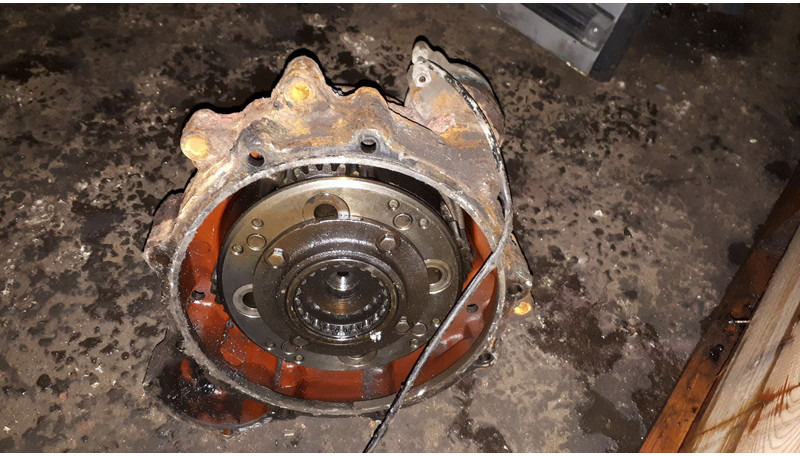 Scania делитель GR771 - قطع الغيار: صور 3 Scania делитель GR771 - قطع الغيار: صور 3