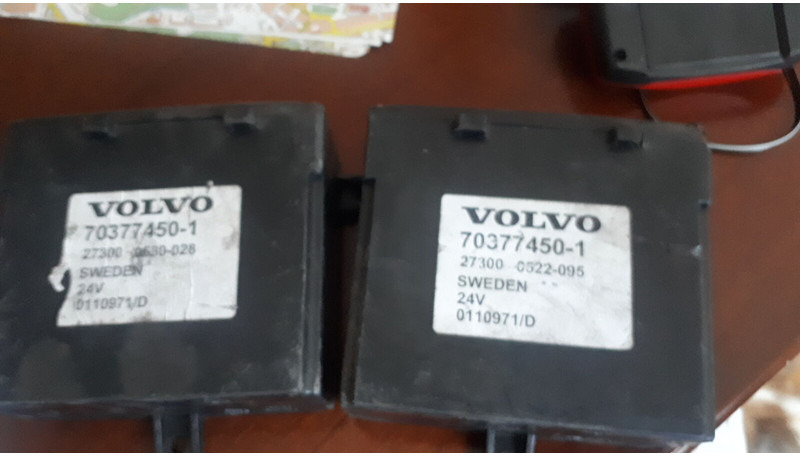 Volvo 20503188-P04.3195082-2 R03 - كتلة التحكم: صور 3 Volvo 20503188-P04.3195082-2 R03 - كتلة التحكم: صور 3