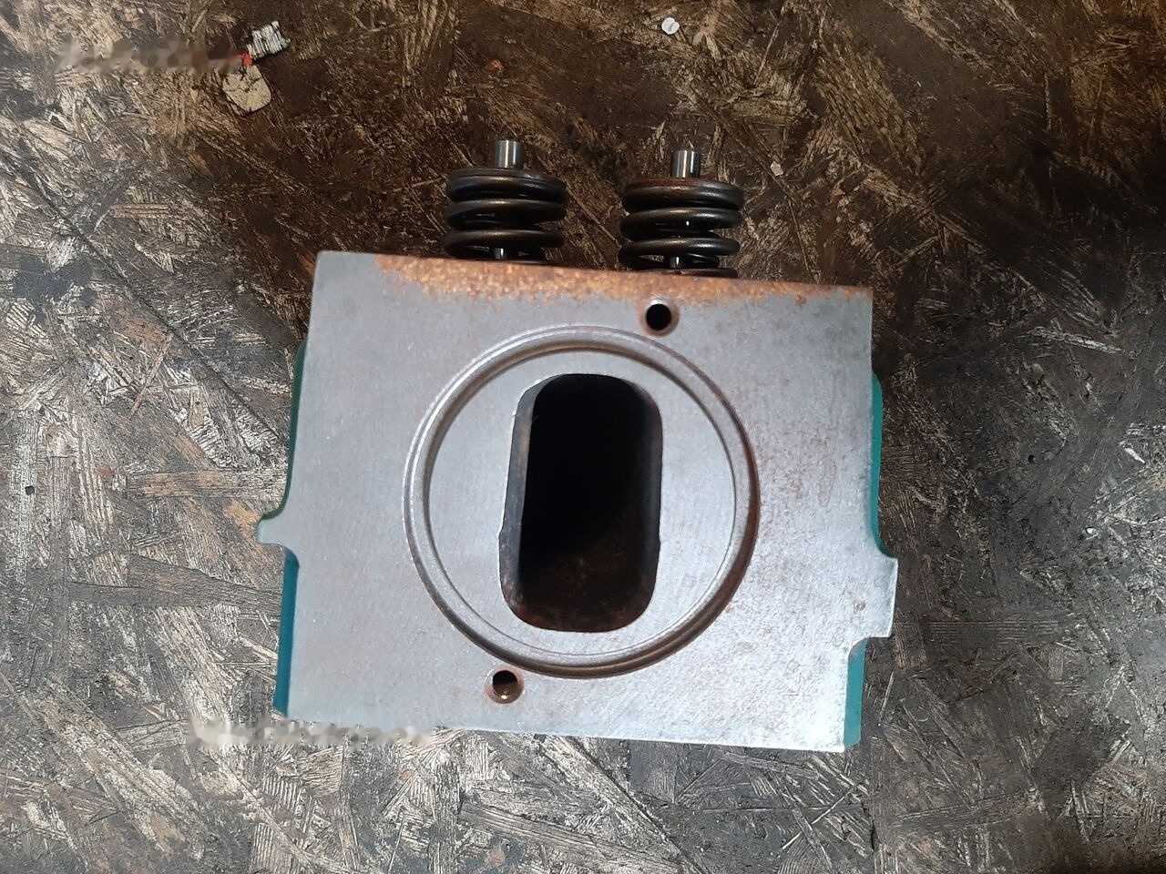 Volvo 8113069 Volvo - اسطوانة رئيس - حافلة: صور 4 Volvo 8113069 Volvo - اسطوانة رئيس - حافلة: صور 4
