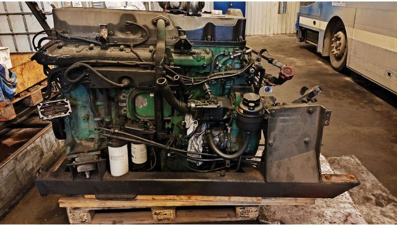 Volvo D9B380/ D9B-360 .G9A-300 D9B310. D9A.-340 - المحرك: صور 1 Volvo D9B380/ D9B-360 .G9A-300 D9B310. D9A.-340 - المحرك: صور 1