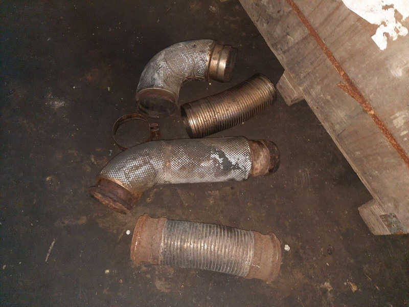 Volvo DC9-32. DC9-18. DC9-29. DC9-03 .DC 905 - المحرك و قطع الغيار: صور 5 Volvo DC9-32. DC9-18. DC9-29. DC9-03 .DC 905 - المحرك و قطع الغيار: صور 5