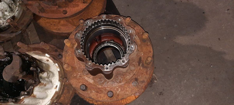 Volvo Iveko. Неоплан - محاور: صور 3 Volvo Iveko. Неоплан - محاور: صور 3