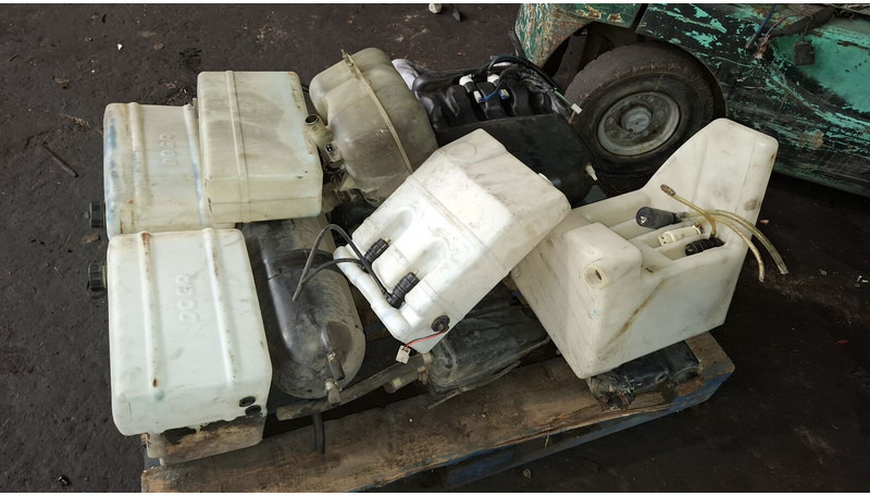 Volvo Scani - خزان التوسع: صور 1 Volvo Scani - خزان التوسع: صور 1