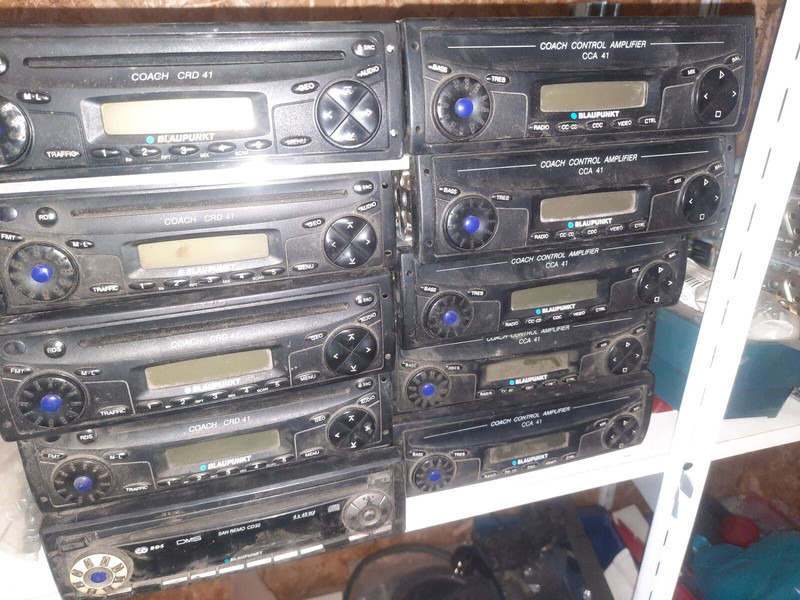 Volvo Video system x-dmr 8 R8 Compact RJ45 - النظام الكهربائي: صور 1 Volvo Video system x-dmr 8 R8 Compact RJ45 - النظام الكهربائي: صور 1