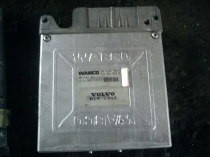 Volvo Вольво 1668887 . 1669865. 1814828 - كتلة التحكم: صور 2 Volvo Вольво 1668887 . 1669865. 1814828 - كتلة التحكم: صور 2