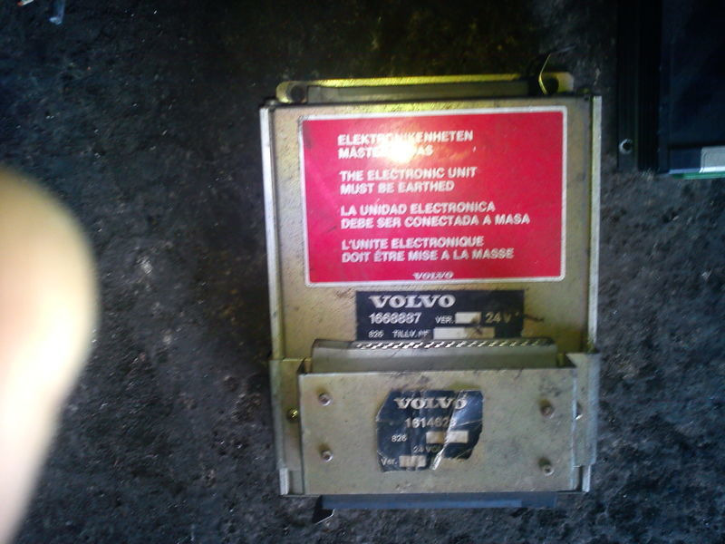 Volvo Вольво 1668887 . 1669865. 1814828 - كتلة التحكم: صور 1 Volvo Вольво 1668887 . 1669865. 1814828 - كتلة التحكم: صور 1