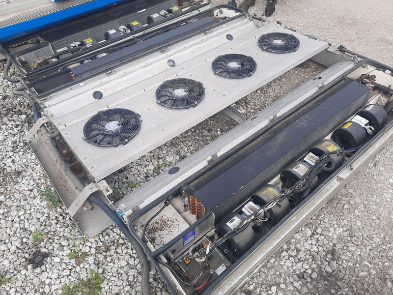 جزء تكييف الهواء Volvo b12: صور 11