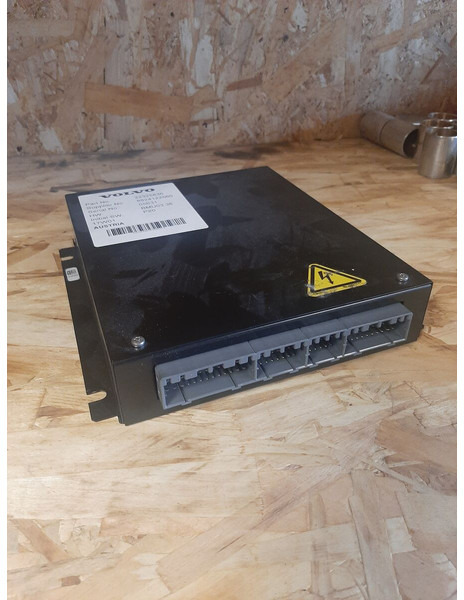 Volvo - كتلة التحكم: صور 2 Volvo - كتلة التحكم: صور 2