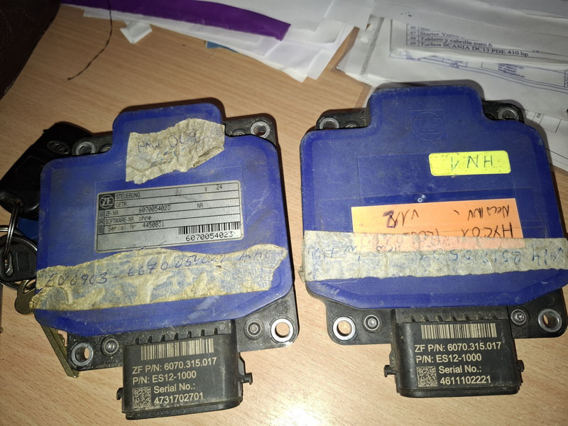 ZF 6070-054-023 - علبة التروس: صور 1 ZF 6070-054-023 - علبة التروس: صور 1