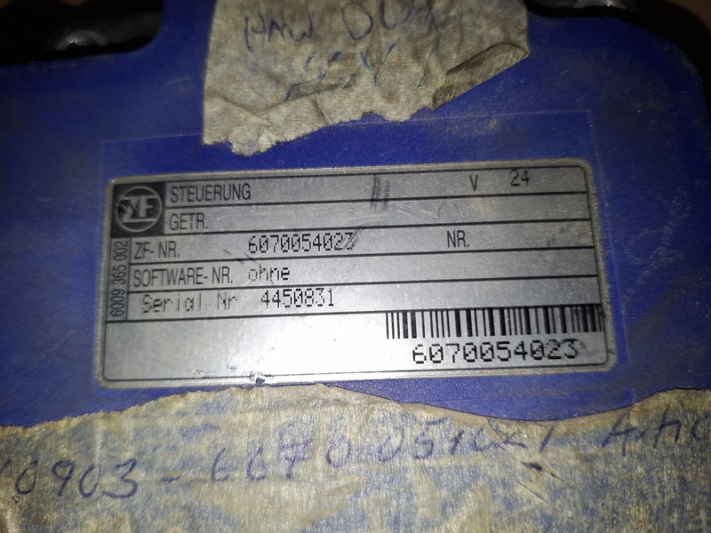 ZF 6070-054-023 - علبة التروس: صور 2 ZF 6070-054-023 - علبة التروس: صور 2
