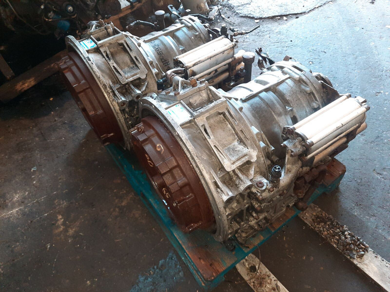 ZF 6HP604C .6HP502C. 6HP552C .6HP602C. 6HP592C. 6HP504C .6HP604C. 6 - علبة التروس: صور 3 ZF 6HP604C .6HP502C. 6HP552C .6HP602C. 6HP592C. 6HP504C .6HP604C. 6 - علبة التروس: صور 3