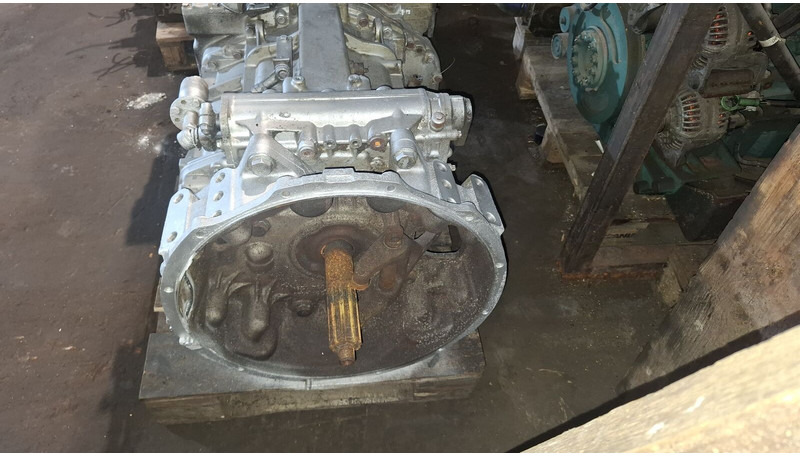 ZF GO210-6. S6 85+GV80/ S6 90 + GV90 - علبة التروس: صور 2 ZF GO210-6. S6 85+GV80/ S6 90 + GV90 - علبة التروس: صور 2