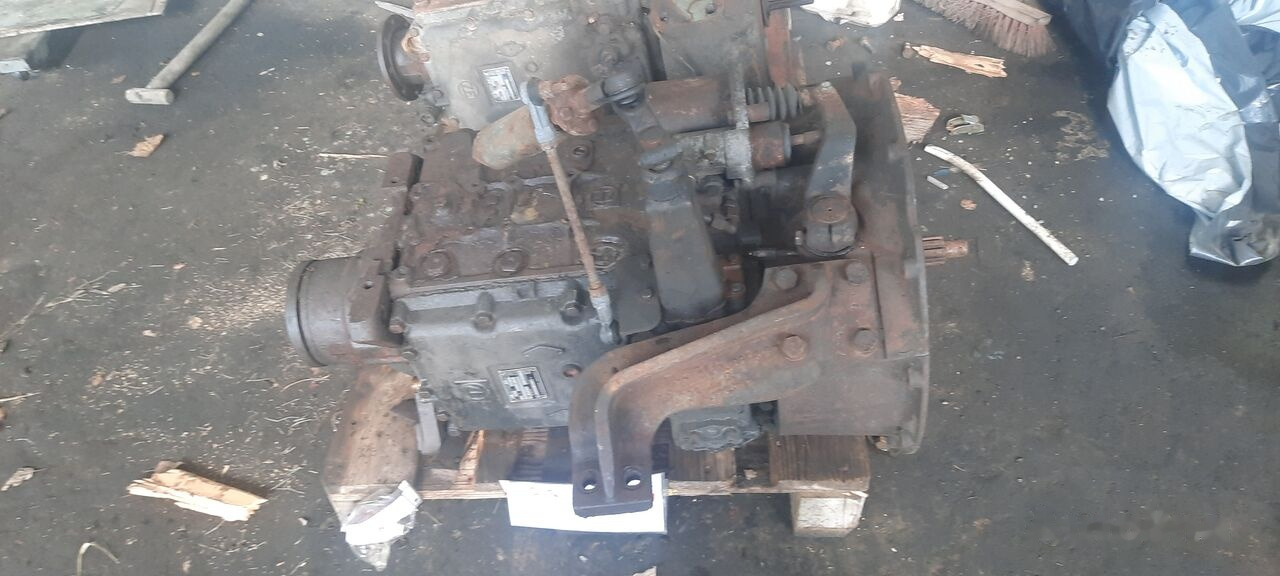 ZF S6-90 Mercedes-Benz OM405 - علبة التروس - حافلة: صور 3 ZF S6-90 Mercedes-Benz OM405 - علبة التروس - حافلة: صور 3