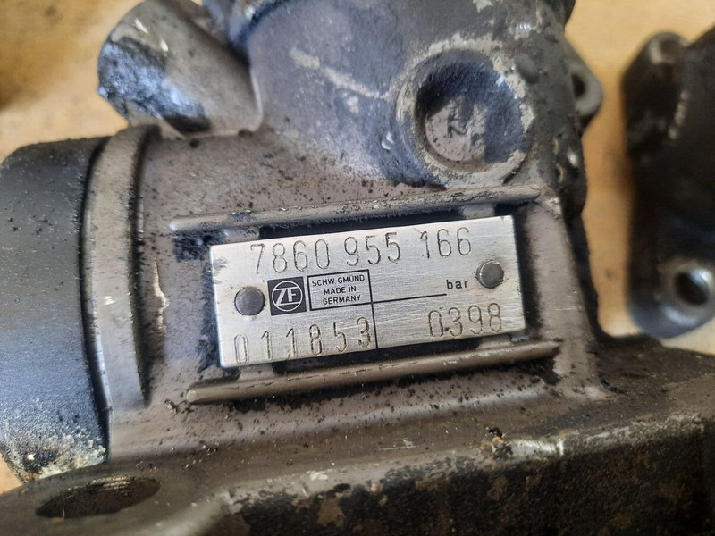 Zf Lenksysteme OmniLink - دودة دركسون: صور 5 Zf Lenksysteme OmniLink - دودة دركسون: صور 5