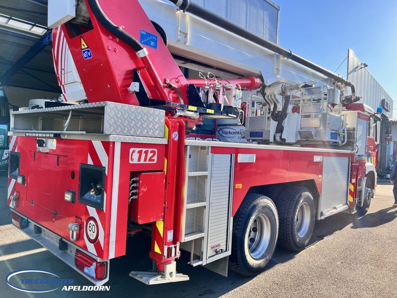 MAN TGA 26.350 Magirus ALP 320L = 32 meter, Waterpump, 6x4, Steel springs - المطافئ: صور 4 MAN TGA 26.350 Magirus ALP 320L = 32 meter, Waterpump, 6x4, Steel springs - المطافئ: صور 4