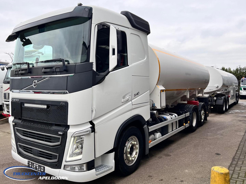 Volvo FH 540 61200 Liter ADR! - شاحنة صهريج: صور 2 Volvo FH 540 61200 Liter ADR! - شاحنة صهريج: صور 2
