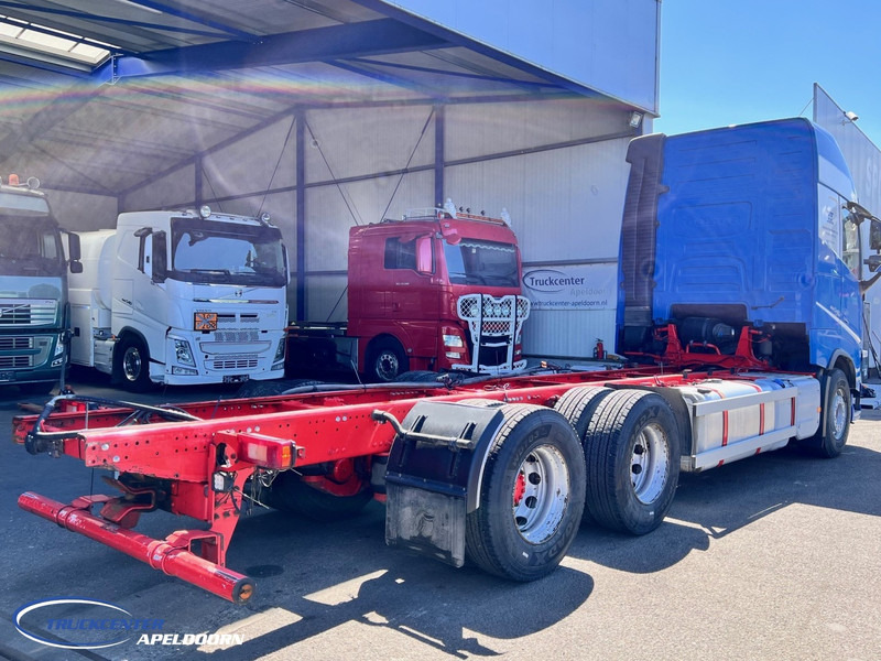 Volvo FH 540 6x4, Dual clutch, XL Globetrotter, PTO, Retarder - الشاسيه شاحنة: صور 2 Volvo FH 540 6x4, Dual clutch, XL Globetrotter, PTO, Retarder - الشاسيه شاحنة: صور 2