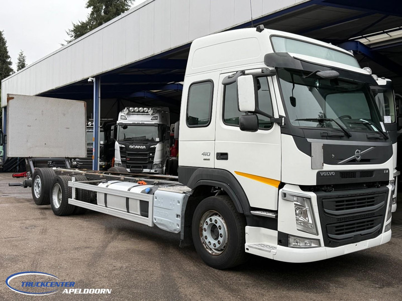 Volvo FM 410 379000 km, 6x2, Globetrotter - الشاسيه شاحنة: صور 1 Volvo FM 410 379000 km, 6x2, Globetrotter - الشاسيه شاحنة: صور 1