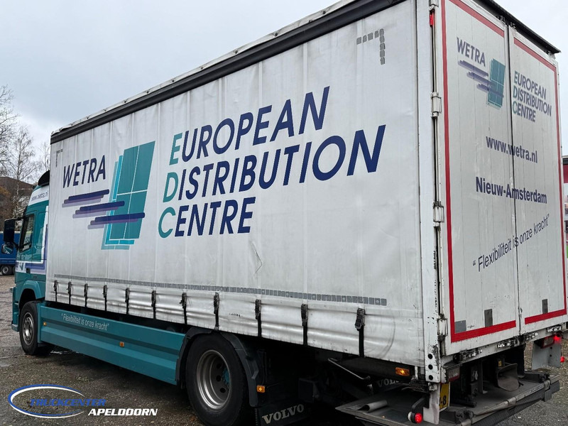 Volvo FM Schuifdak, Laadklep, Globetrotter - شاحنة ستارة: صور 4 Volvo FM Schuifdak, Laadklep, Globetrotter - شاحنة ستارة: صور 4