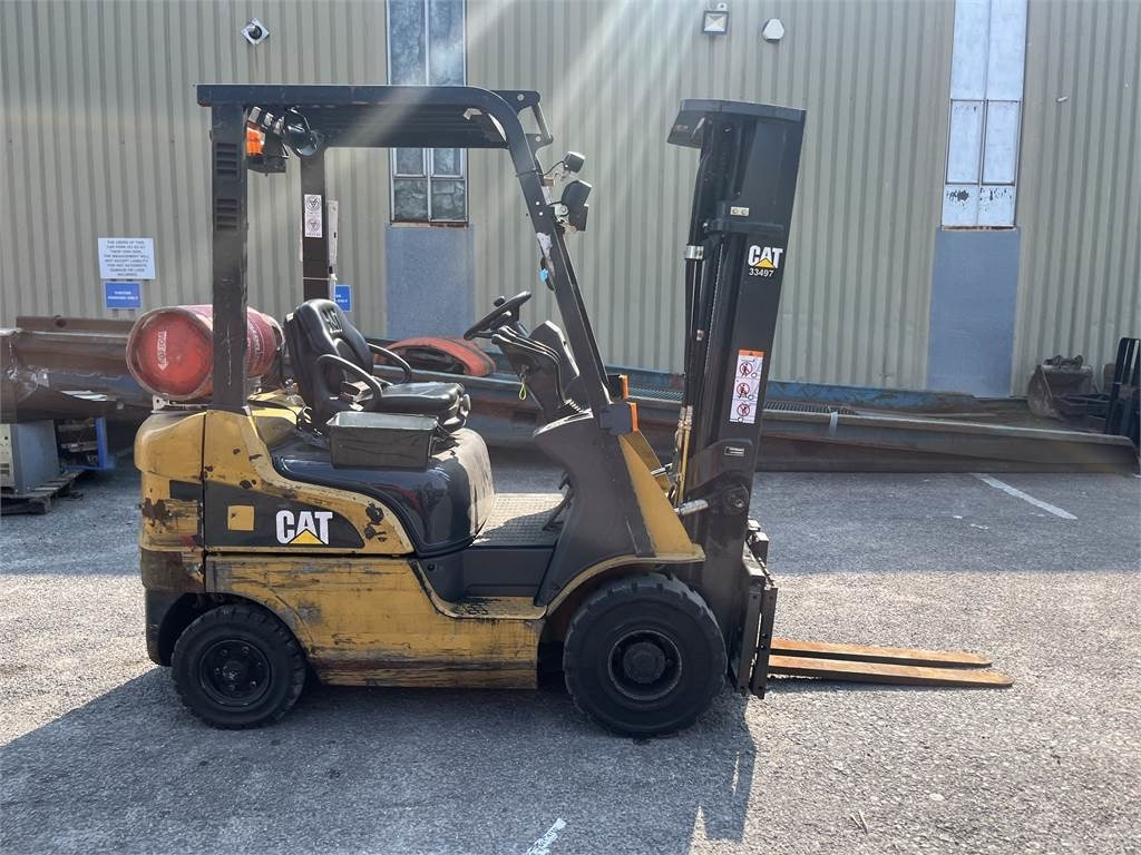 CAT GP18N - رافعة شوكية تعمل بالغاز: صور 4 CAT GP18N - رافعة شوكية تعمل بالغاز: صور 4