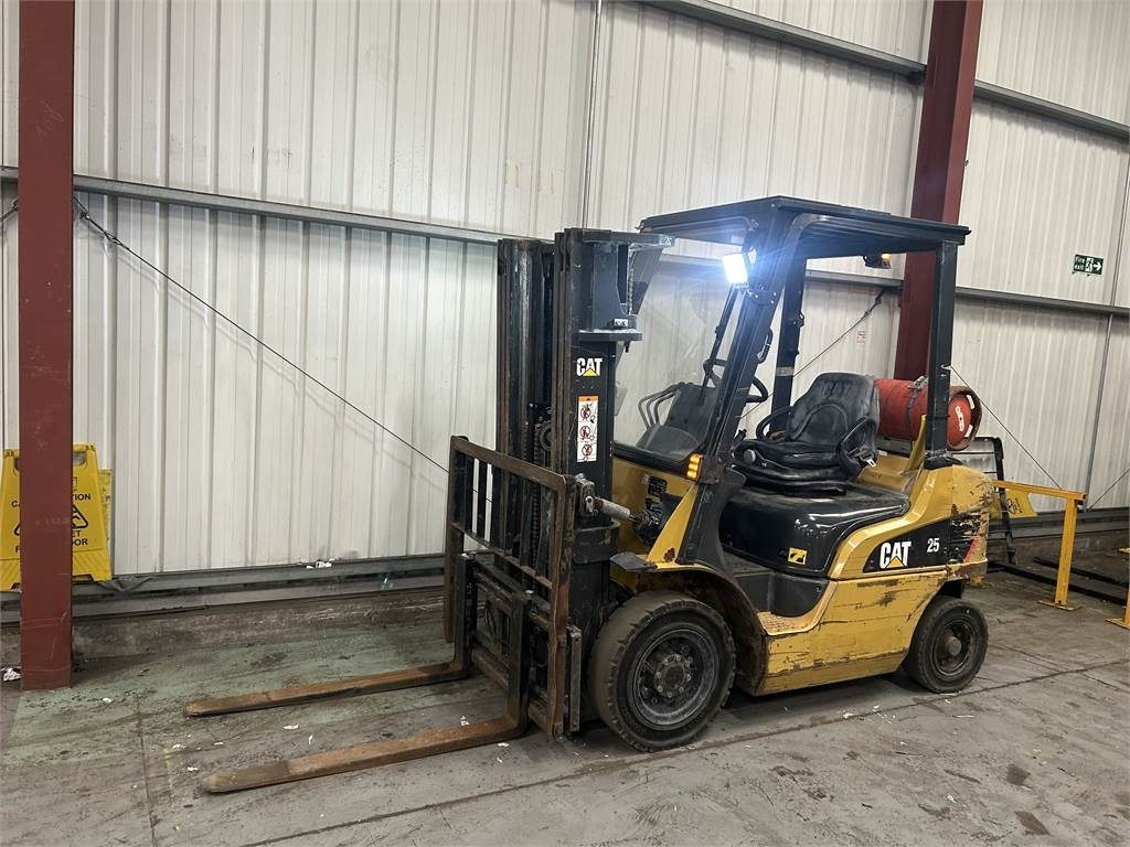 CAT GP20NT - رافعة شوكية تعمل بالغاز: صور 2 CAT GP20NT - رافعة شوكية تعمل بالغاز: صور 2