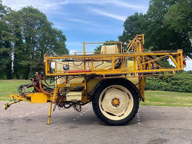 Dubex Nestor  - آلة الرش المقطورة: صور 2 Dubex Nestor  - آلة الرش المقطورة: صور 2