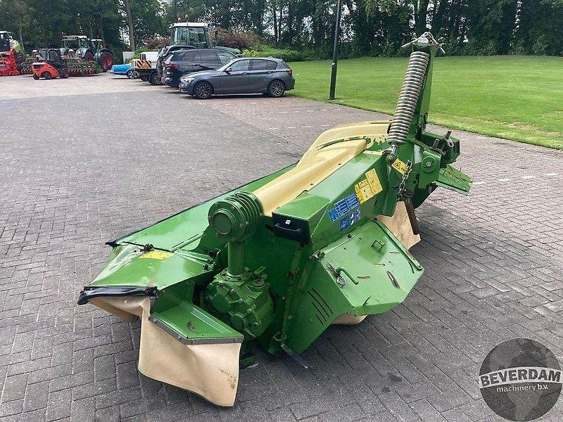 Krone Easy Cut B 1000 CV - EC F 320 CV - جزازة: صور 3 Krone Easy Cut B 1000 CV - EC F 320 CV - جزازة: صور 3