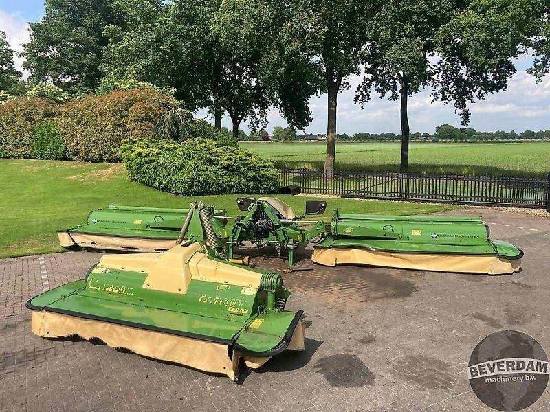 Krone Easy Cut B 1000 CV - EC F 320 CV - جزازة: صور 1 Krone Easy Cut B 1000 CV - EC F 320 CV - جزازة: صور 1
