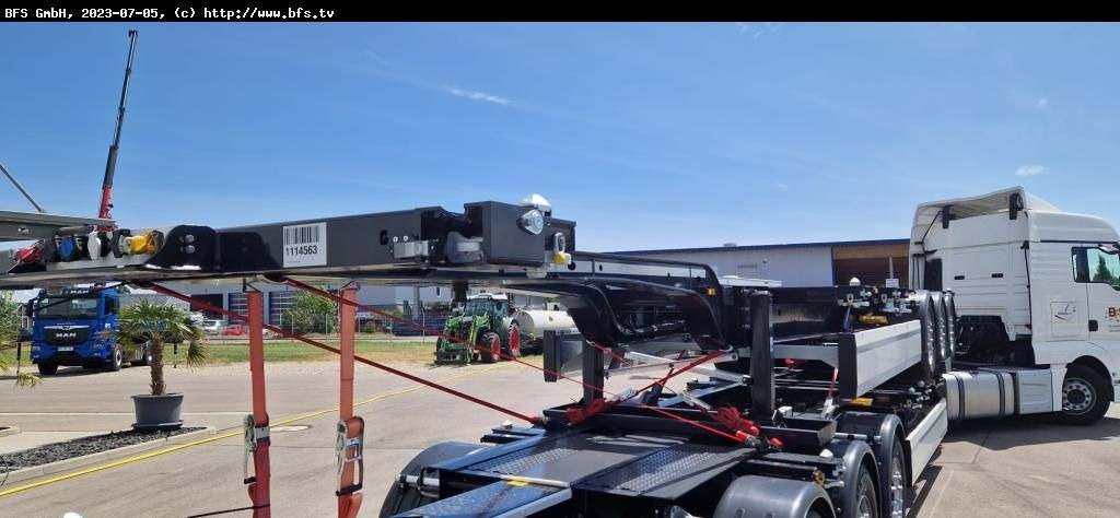 Krone Sattelauflieger Container Chassi SDC 27 eLTU5-2 - شاحنات الحاويات / جسم علوي قابل للتغيير نصف مقطورة: صور 1 Krone Sattelauflieger Container Chassi SDC 27 eLTU5-2 - شاحنات الحاويات / جسم علوي قابل للتغيير نصف مقطورة: صور 1