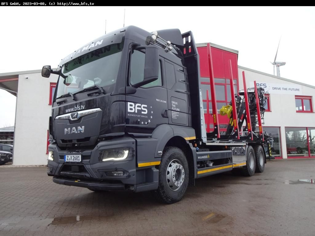 MAN TGS (TG3) 33.510 6x4 BL CH - شاحنة قطع الأشجار: صور 1 MAN TGS (TG3) 33.510 6x4 BL CH - شاحنة قطع الأشجار: صور 1