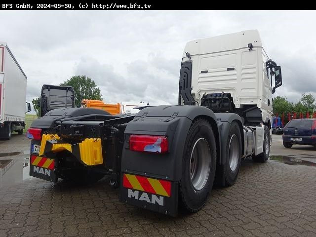 MAN TGX (TG3) 33.520 6x4 BL SA Kipphydraulik 6x4, 70 - شاحنة جرار: صور 3 MAN TGX (TG3) 33.520 6x4 BL SA Kipphydraulik 6x4, 70 - شاحنة جرار: صور 3