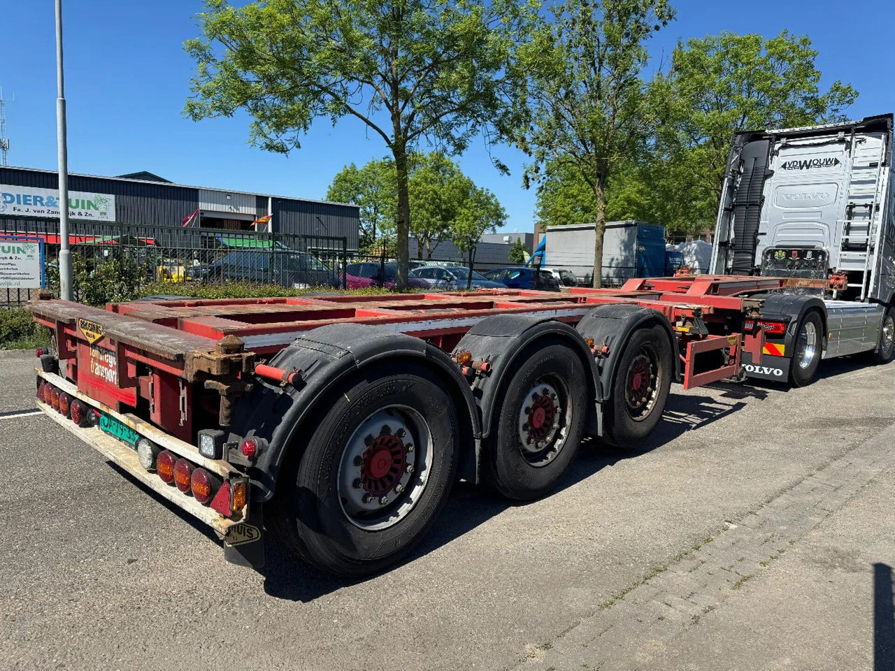 Broshuis 3 UCC-39/45 EU - 3 AXLE SAF + LIFTING AXLE - شاحنات الحاويات / جسم علوي قابل للتغيير نصف مقطورة: صور 2 Broshuis 3 UCC-39/45 EU - 3 AXLE SAF + LIFTING AXLE - شاحنات الحاويات / جسم علوي قابل للتغيير نصف مقطورة: صور 2