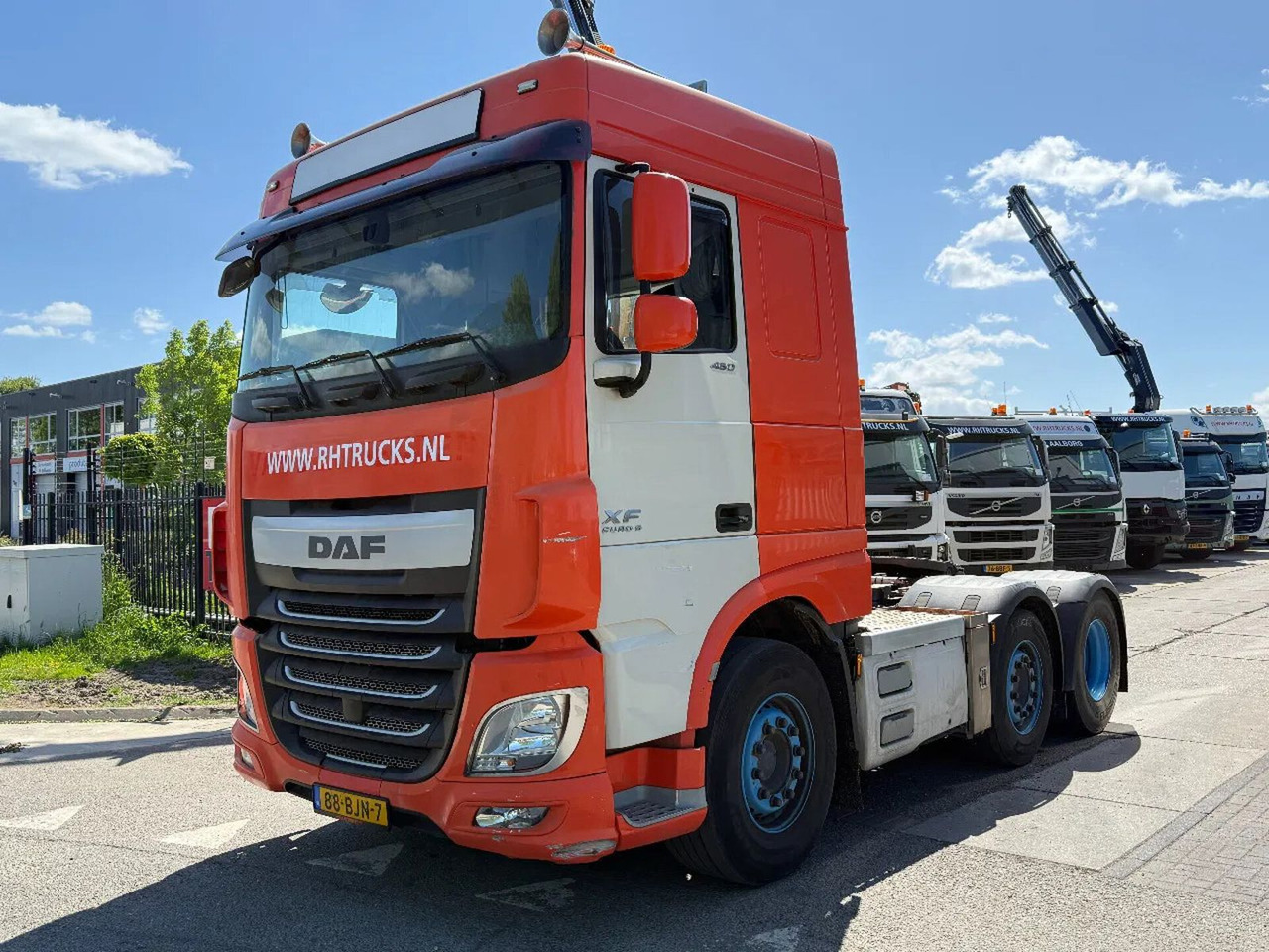 DAF XF 460 6X2 EURO 6 - ONLY 596.110 KM - شاحنة جرار: صور 2 DAF XF 460 6X2 EURO 6 - ONLY 596.110 KM - شاحنة جرار: صور 2