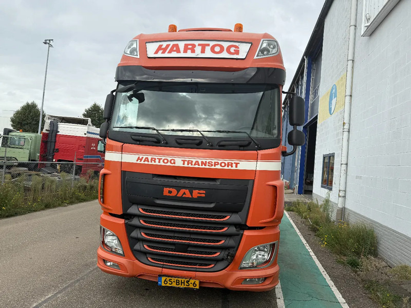 DAF XF 460 BROKEN ENGINE - شاحنة جرار: صور 2 DAF XF 460 BROKEN ENGINE - شاحنة جرار: صور 2
