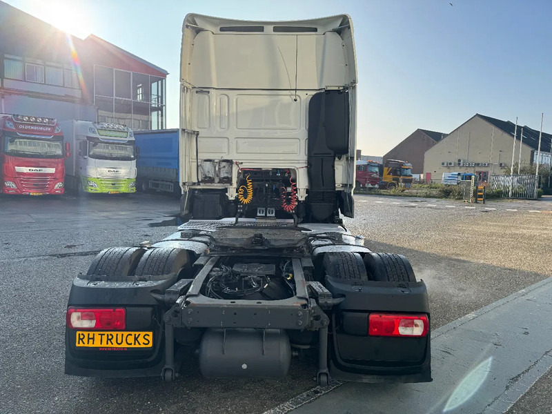 DAF XF 480 4X2 EURO 6 LOW DECK DOUBLE TANK - شاحنة جرار: صور 5 DAF XF 480 4X2 EURO 6 LOW DECK DOUBLE TANK - شاحنة جرار: صور 5