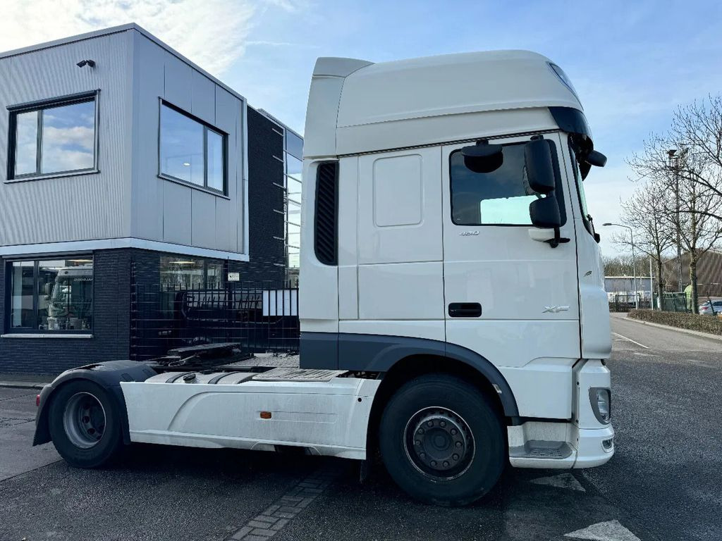 DAF XF 480 4X2 EURO 6 SKIRTS FRIDGE LED WHITE - شاحنة جرار: صور 4 DAF XF 480 4X2 EURO 6 SKIRTS FRIDGE LED WHITE - شاحنة جرار: صور 4