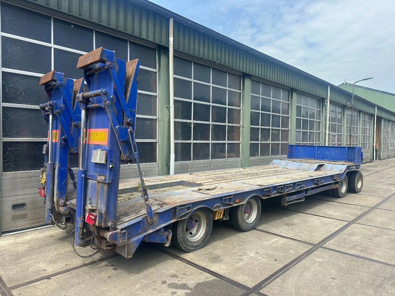 Diversen MUELLER-MITTELTAL, 4 AXLE, DOUBLE HYDRAULIC RAMPS. - عربة مسطحة منخفضة مقطورة: صور 5 Diversen MUELLER-MITTELTAL, 4 AXLE, DOUBLE HYDRAULIC RAMPS. - عربة مسطحة منخفضة مقطورة: صور 5