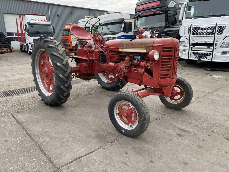 Farmall SUPER F.C. SUPER F.C. TRAKTOR - جرار: صور 3 Farmall SUPER F.C. SUPER F.C. TRAKTOR - جرار: صور 3